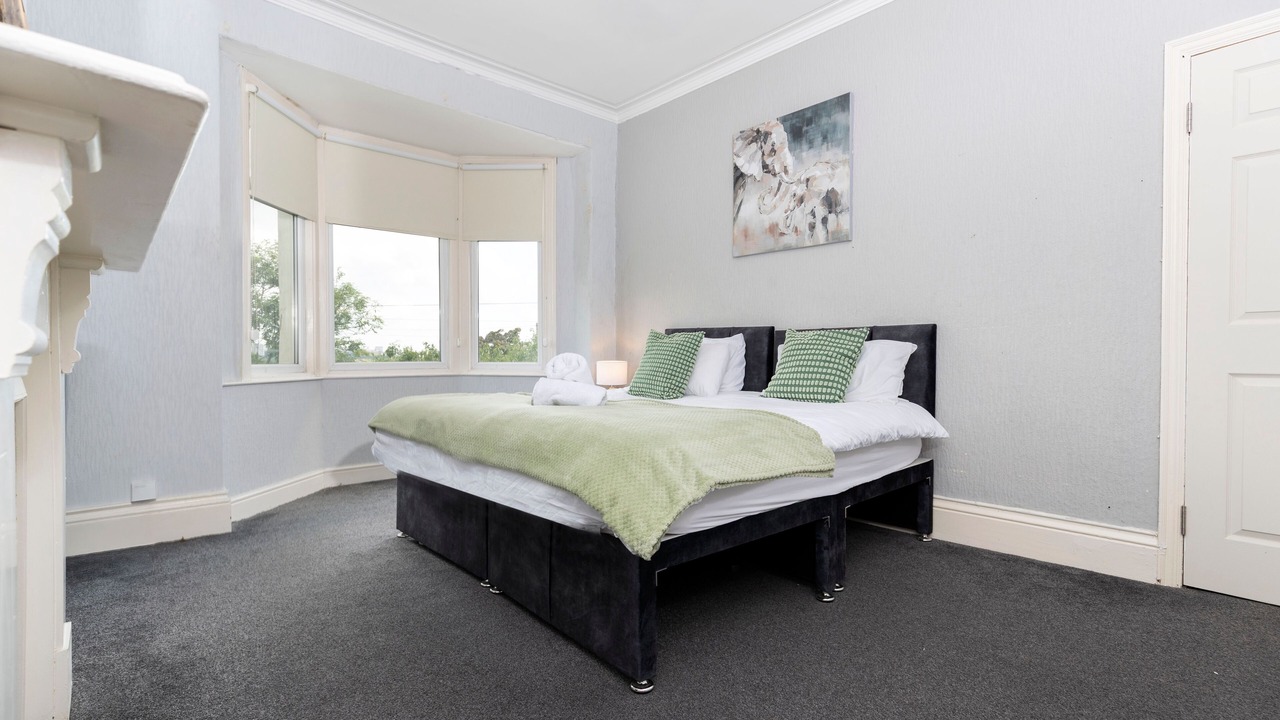 Photo of Bedroom in Newcastle-upon-Tyne