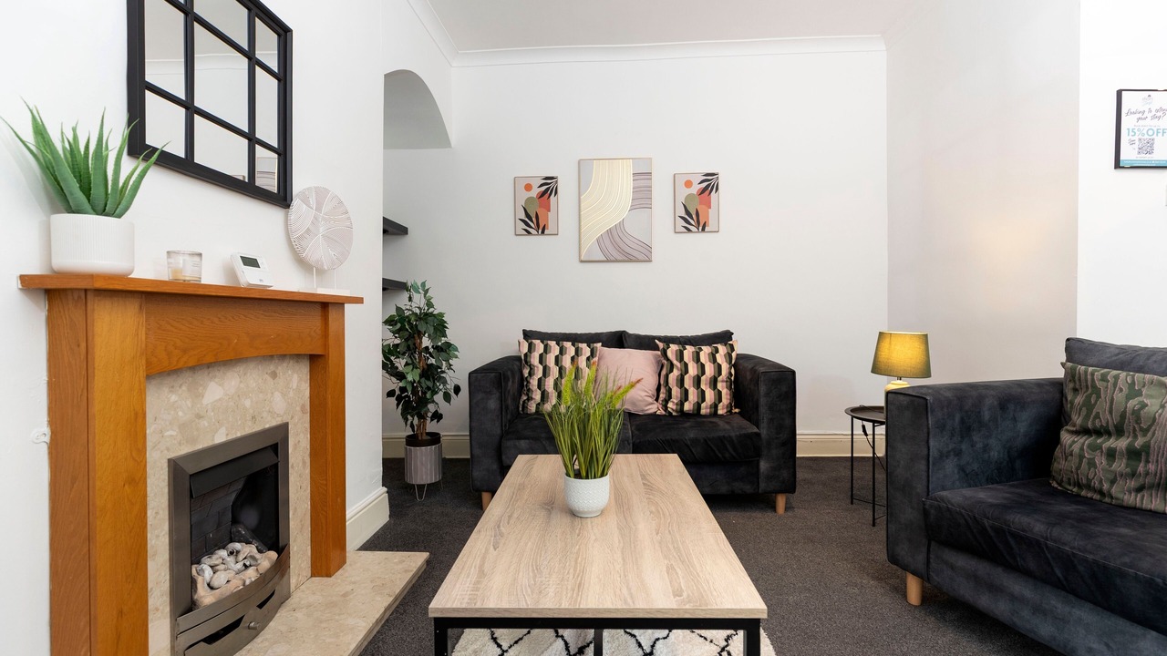 Photo of Livingroom in Newcastle-upon-Tyne