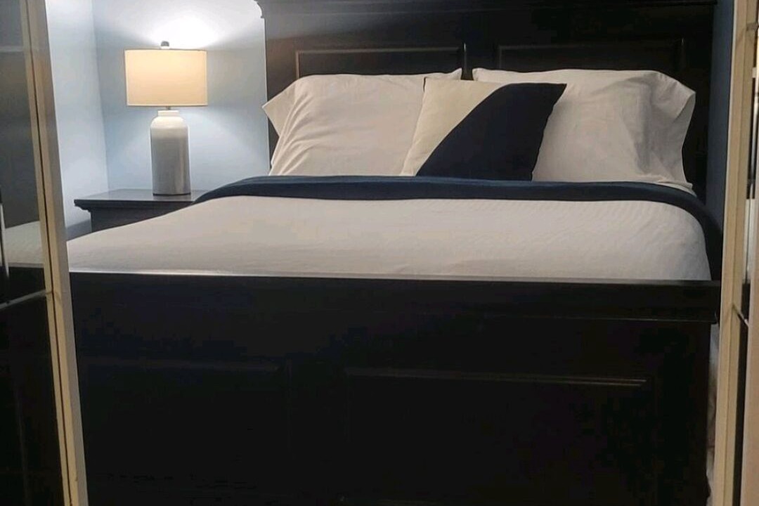 Photo of Bedroom in Park Versailles