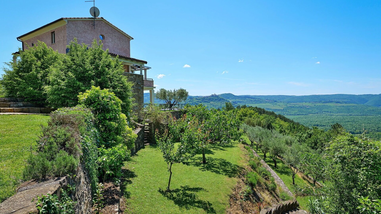 Photo of Outdoor in Golubici