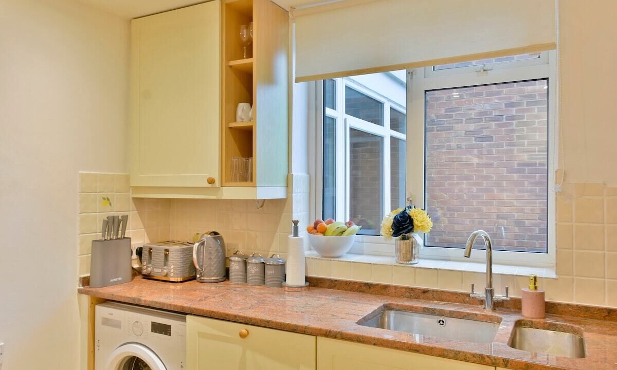 Photo of Others in Earley