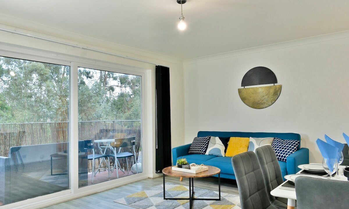 Photo of Livingroom in Earley