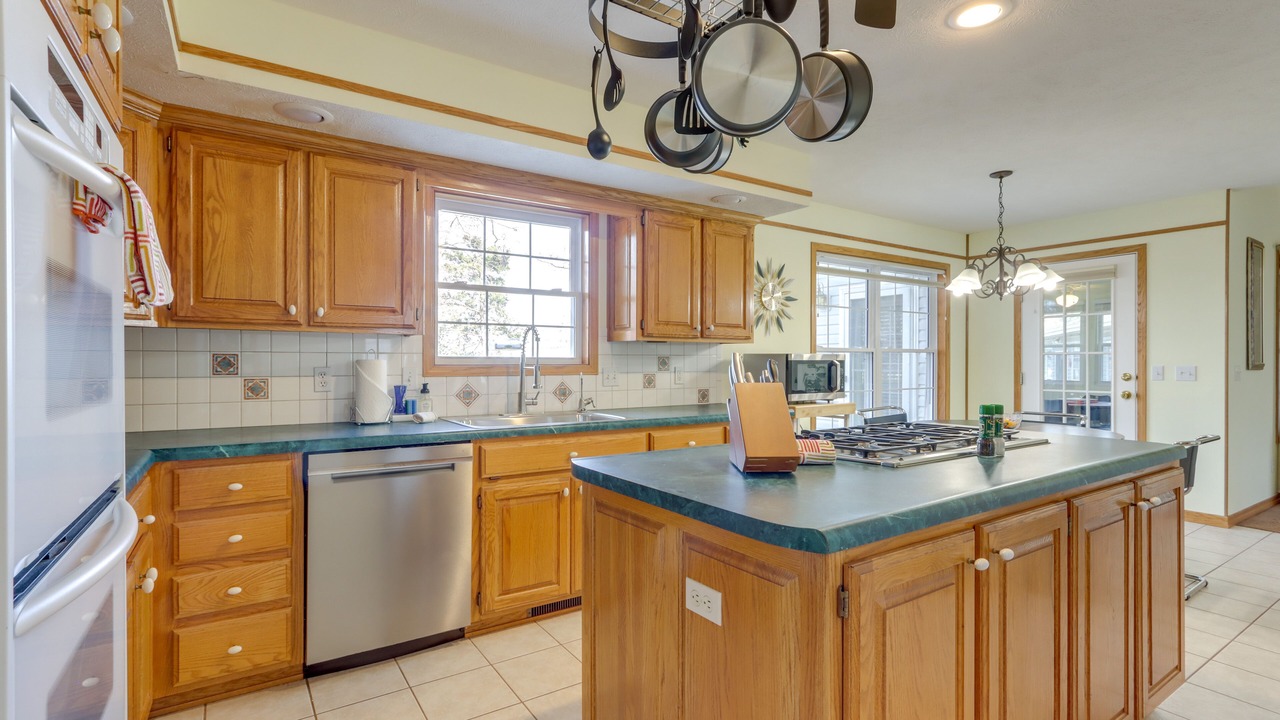 Photo of Kitchen in Eureka Springs