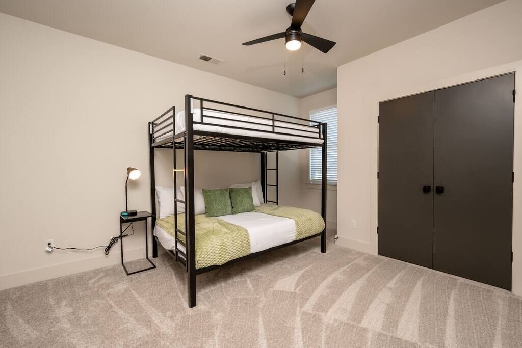 Photo of Bedroom in Cooper-Young Historic District