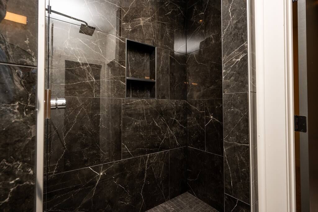 Photo of Bathroom in Cooper-Young Historic District