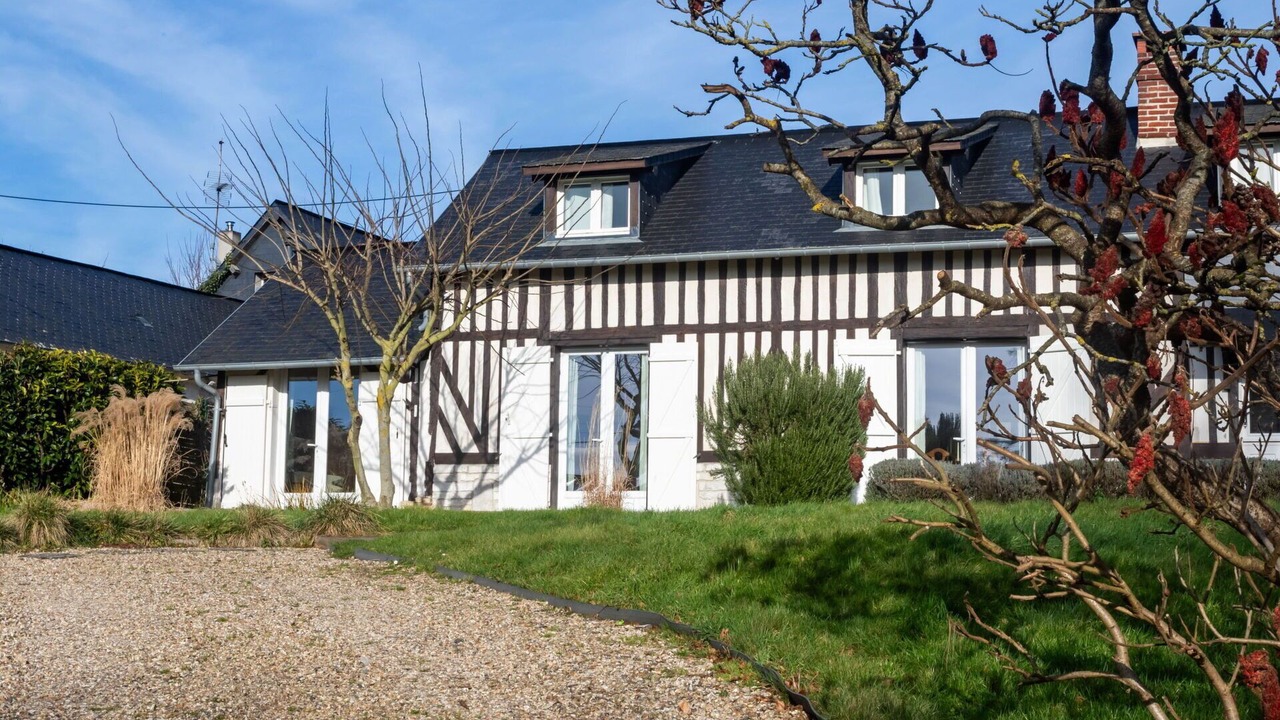 Photo of Others in Canapville