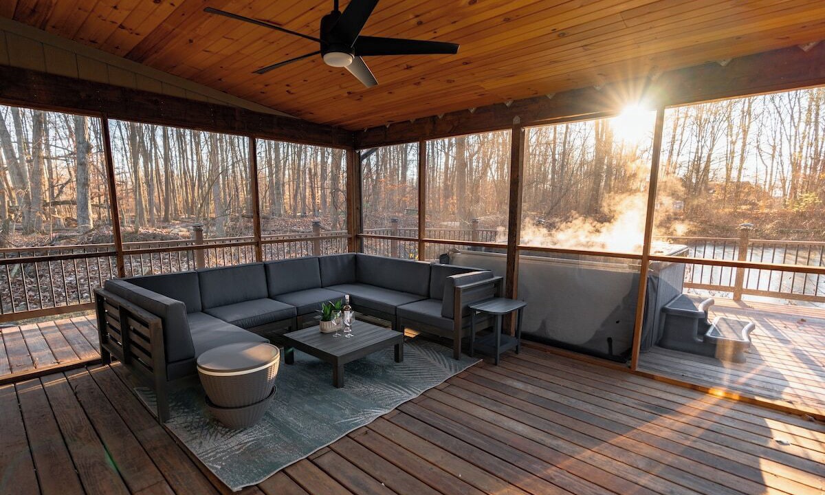 Photo of Livingroom in Galena