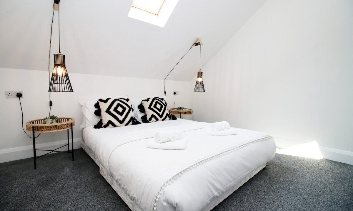 Photo of Bedroom in Cathays