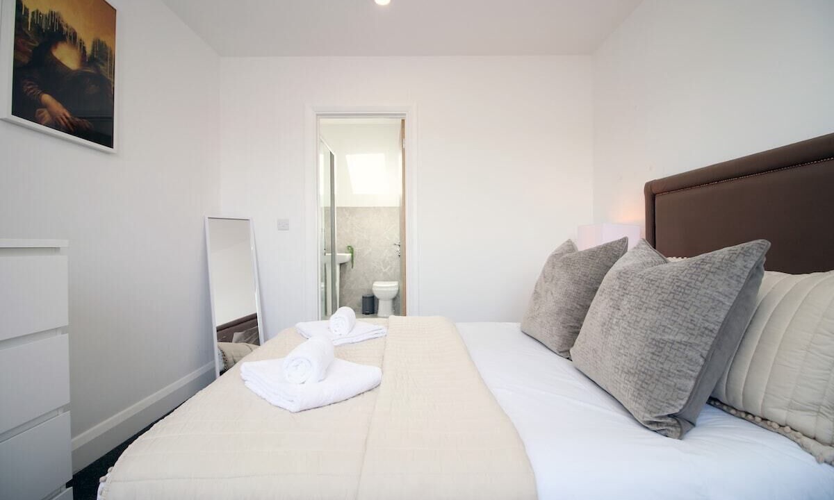 Photo of Bedroom in Cathays