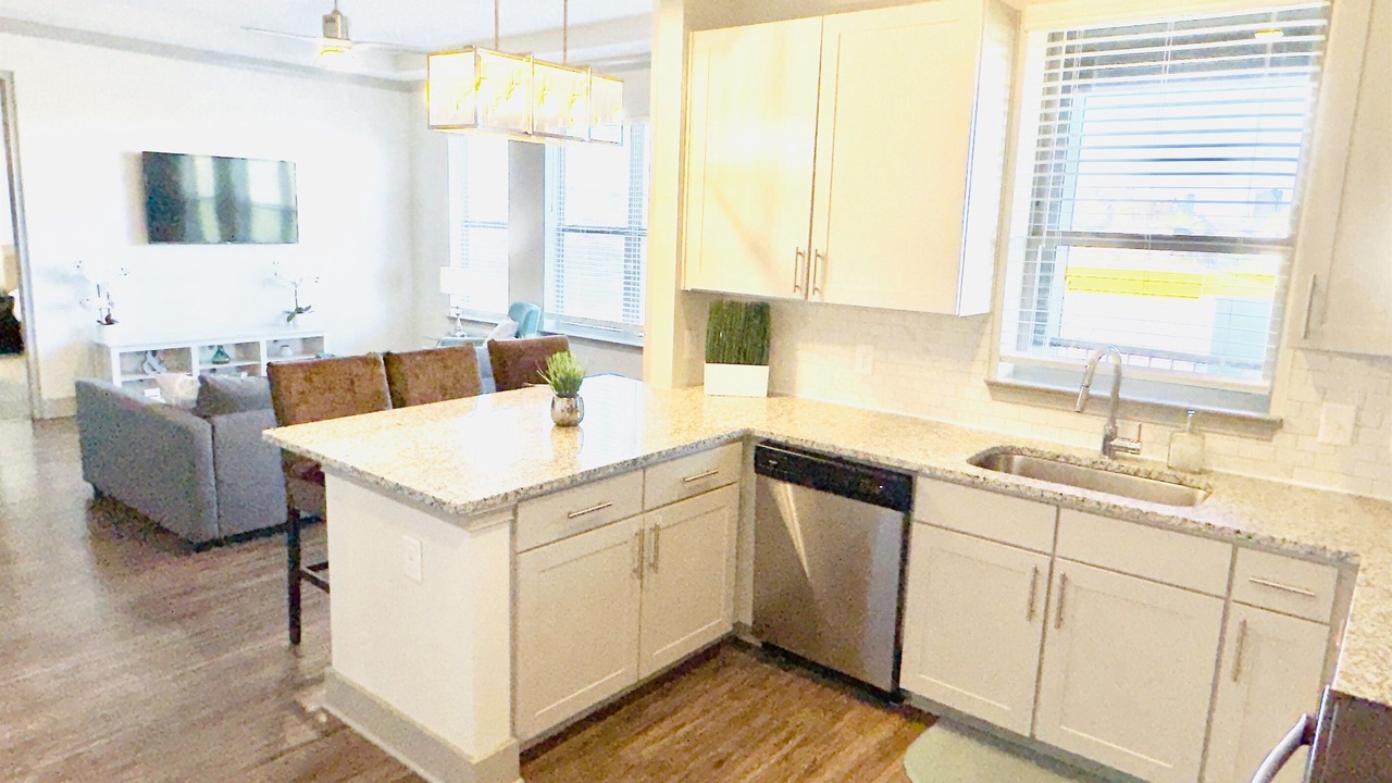 Photo of Others in Lindbergh