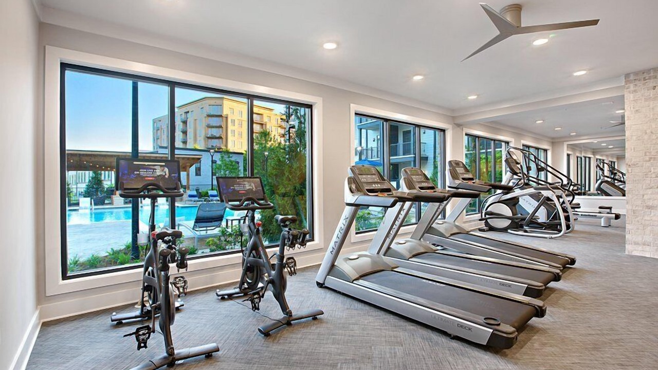 Photo of Others in Lindbergh