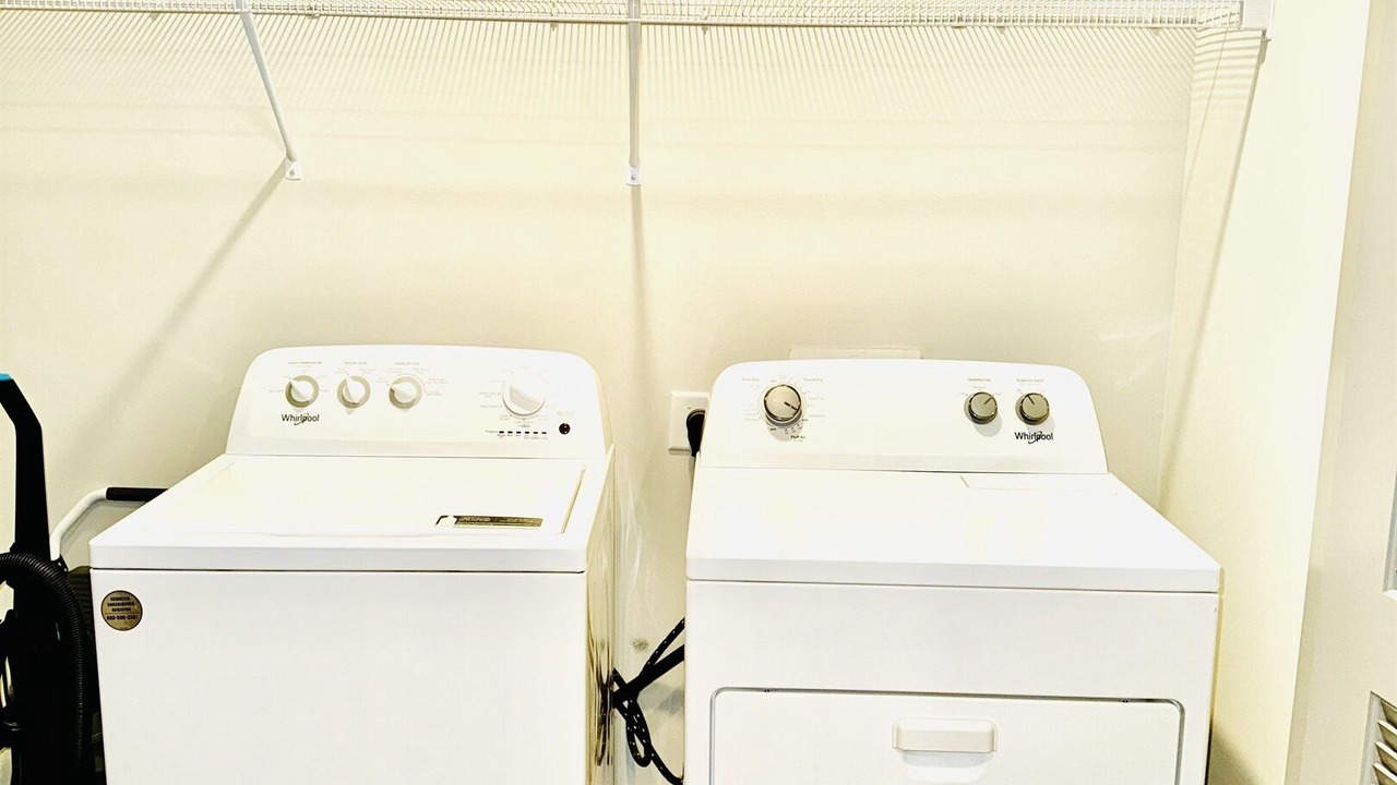 Photo of Others in Lindbergh