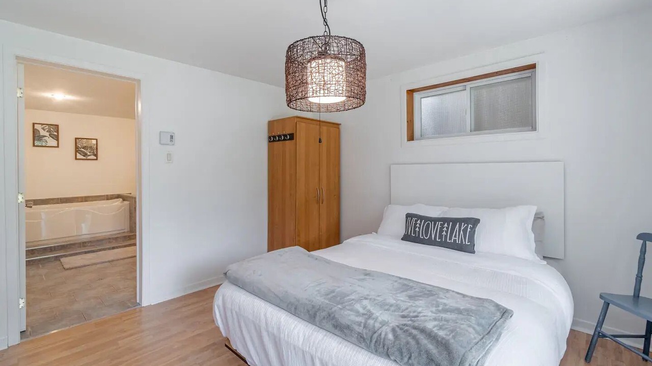 Photo of Bedroom in Saint-Brigitte-de-Laval