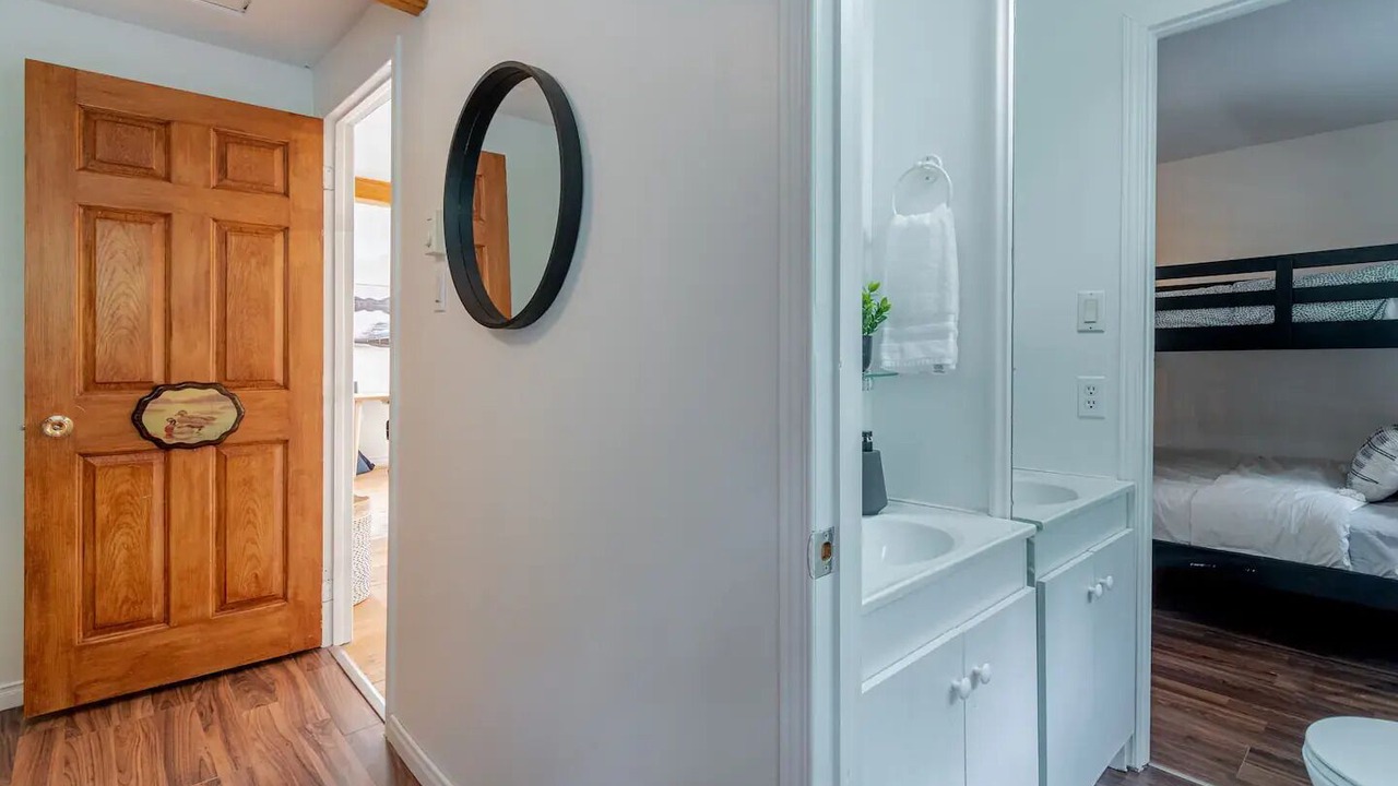 Photo of Bathroom in Saint-Brigitte-de-Laval