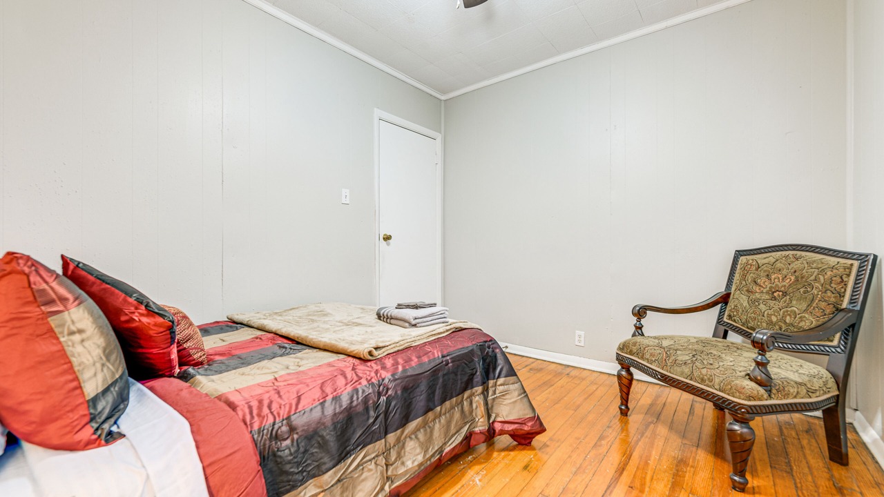 Photo of Bedroom in Buffalo