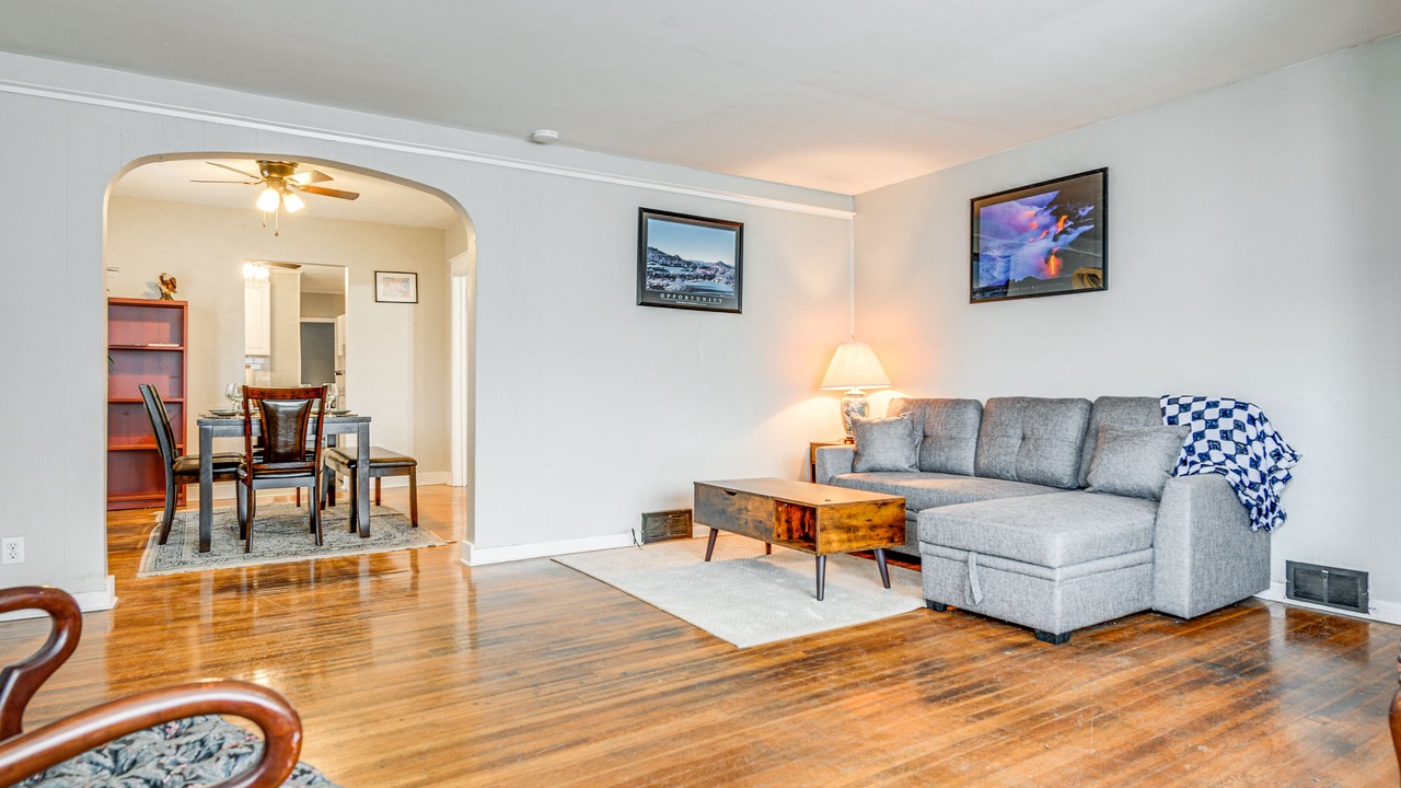 Photo of Bedroom in Buffalo