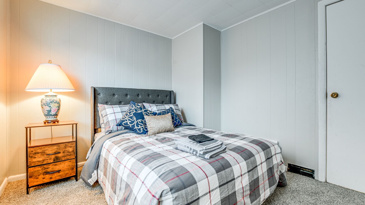 Photo of Bedroom in Buffalo