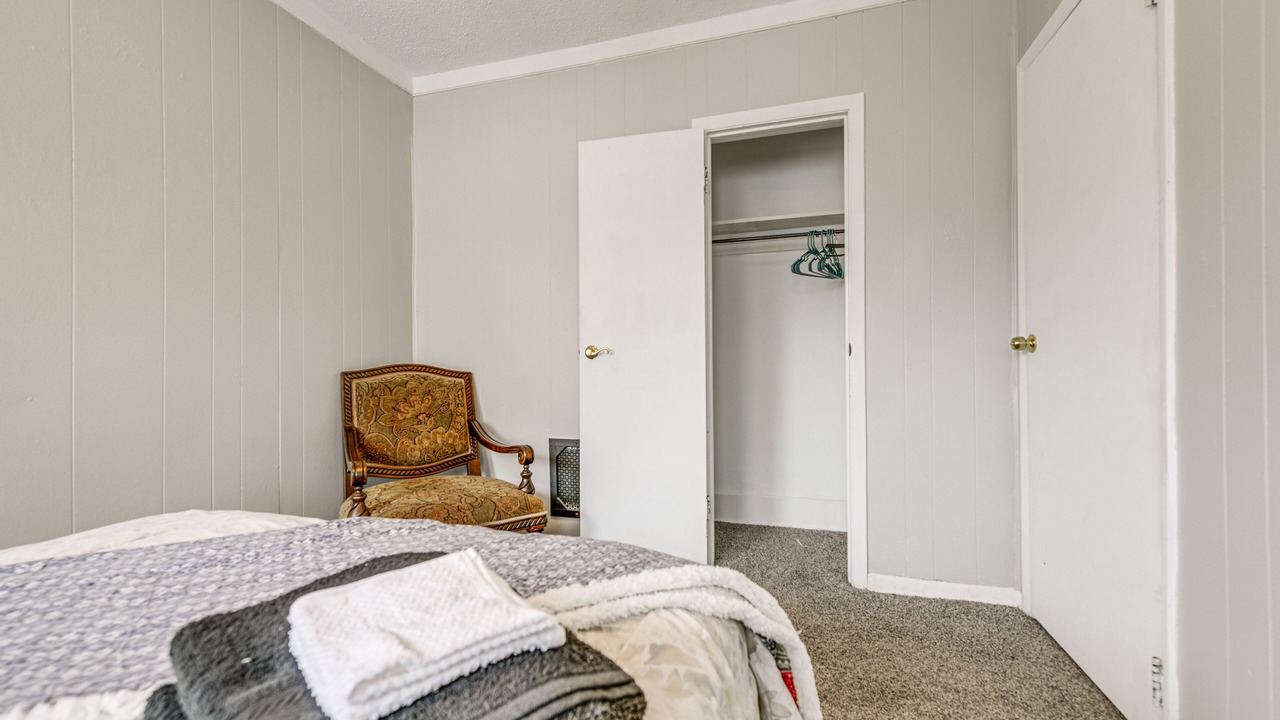 Photo of Bedroom in Buffalo