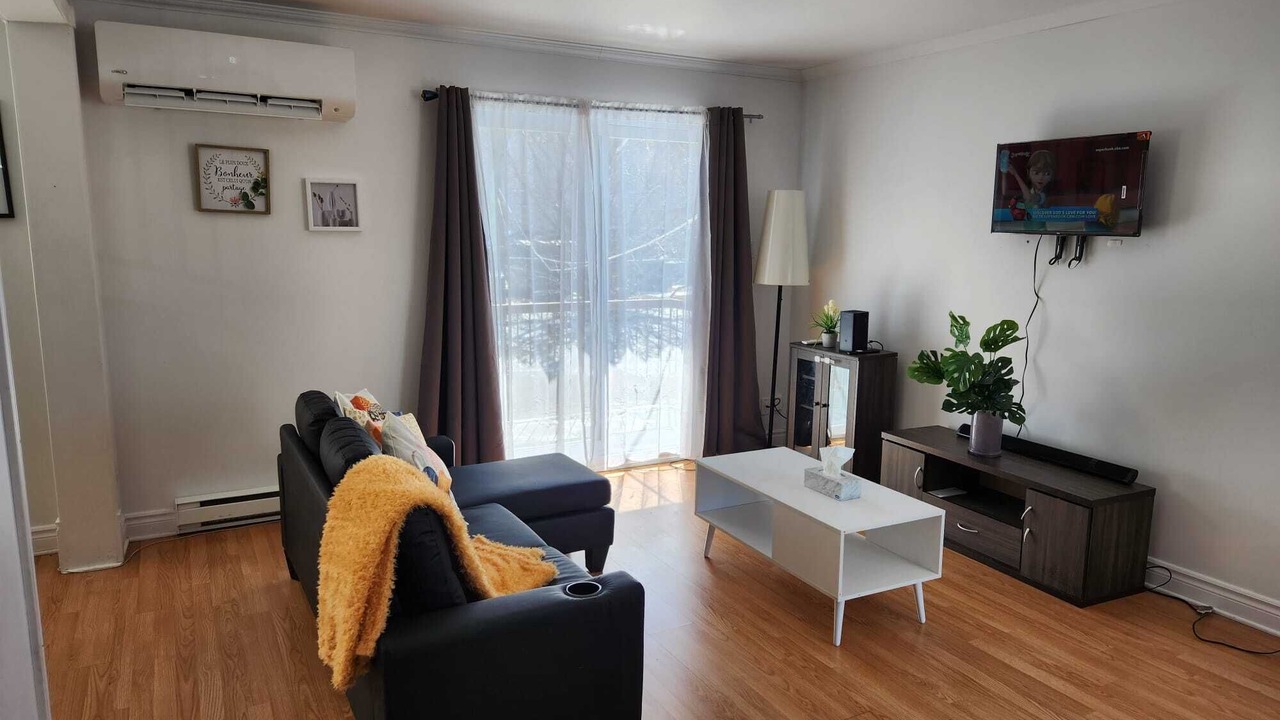 Photo of Livingroom in Lachenaie