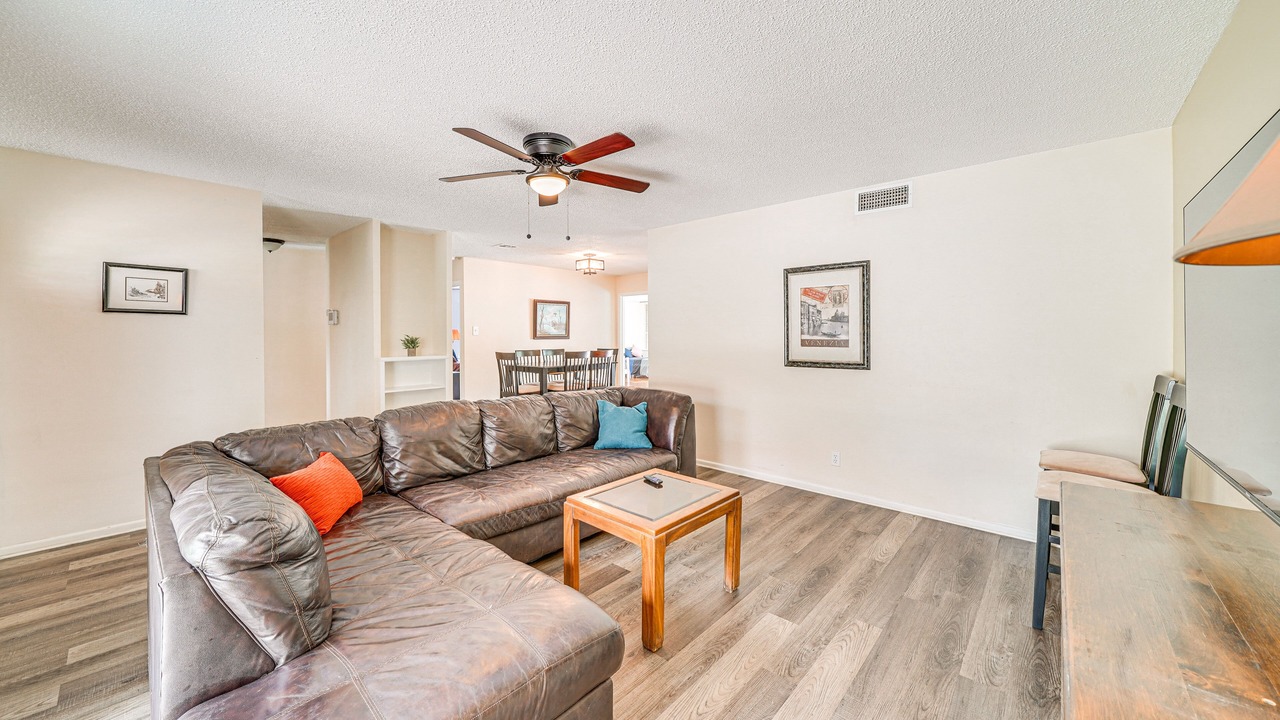 Photo of Bedroom in North San Antonio - SAT