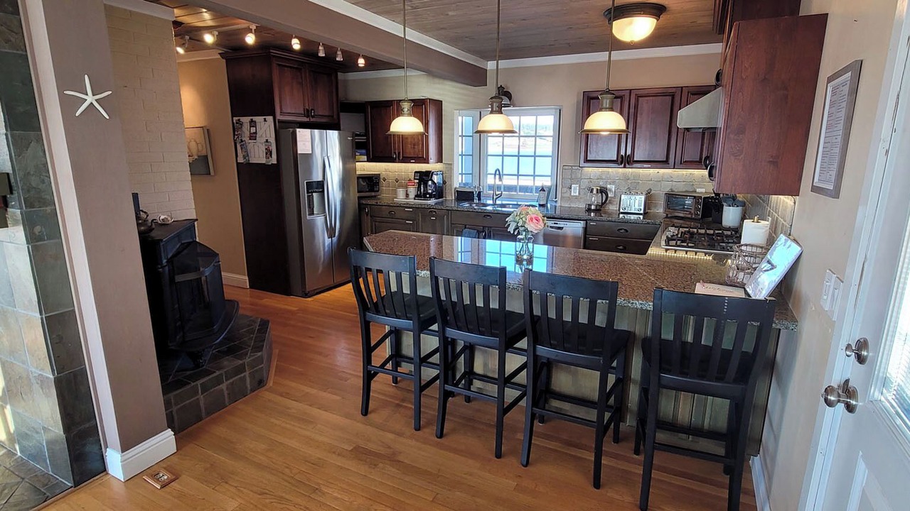 Photo of Kitchen in Oak Harbor