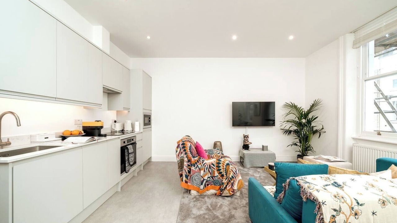 Photo of Others in Earl's Court