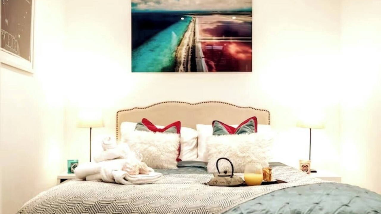 Photo of Others in Earl's Court