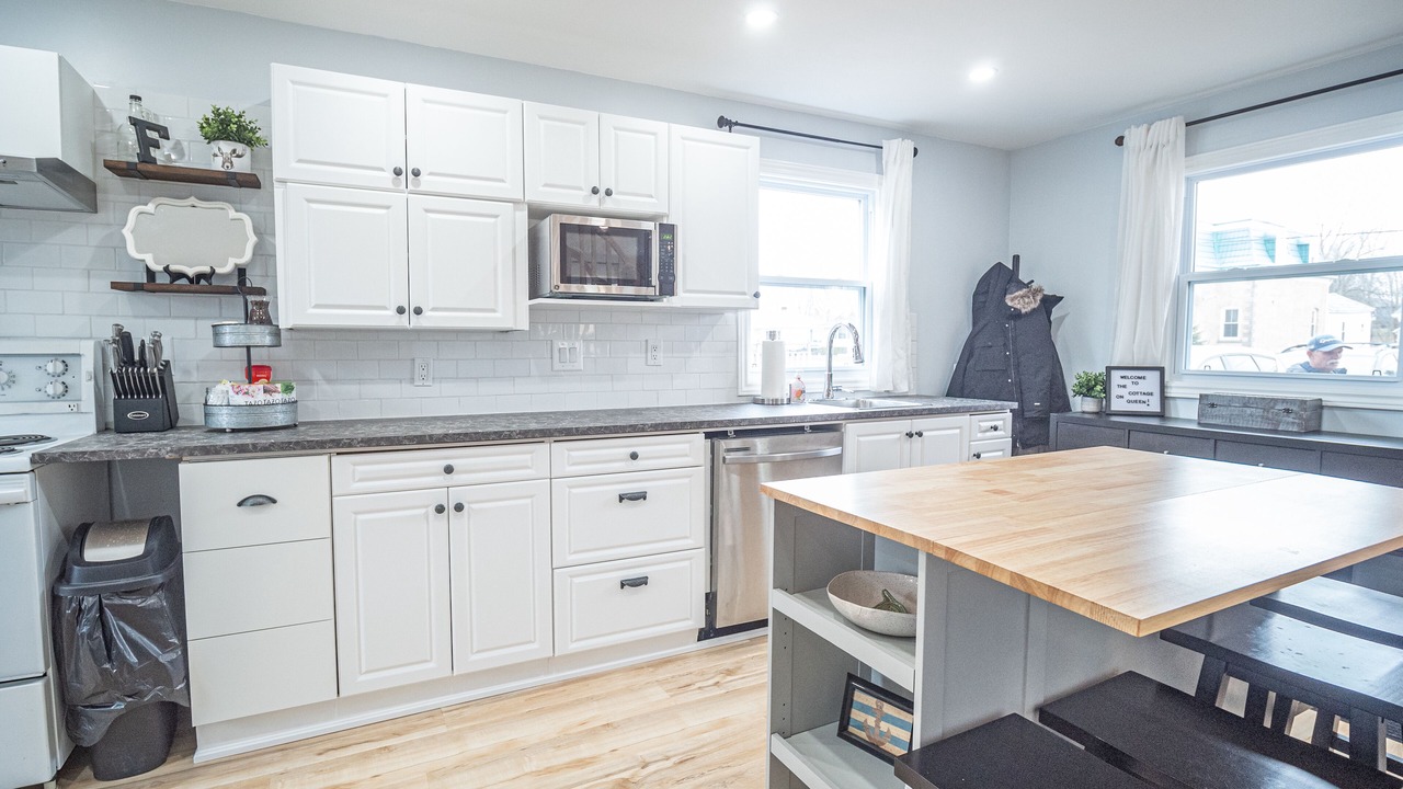 Photo of Kitchen in Kincardine