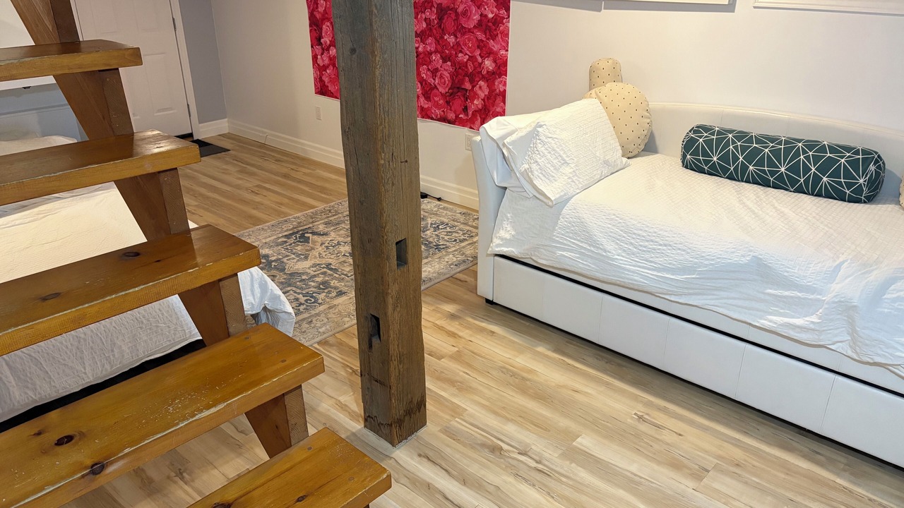 Photo of Bedroom in Kincardine