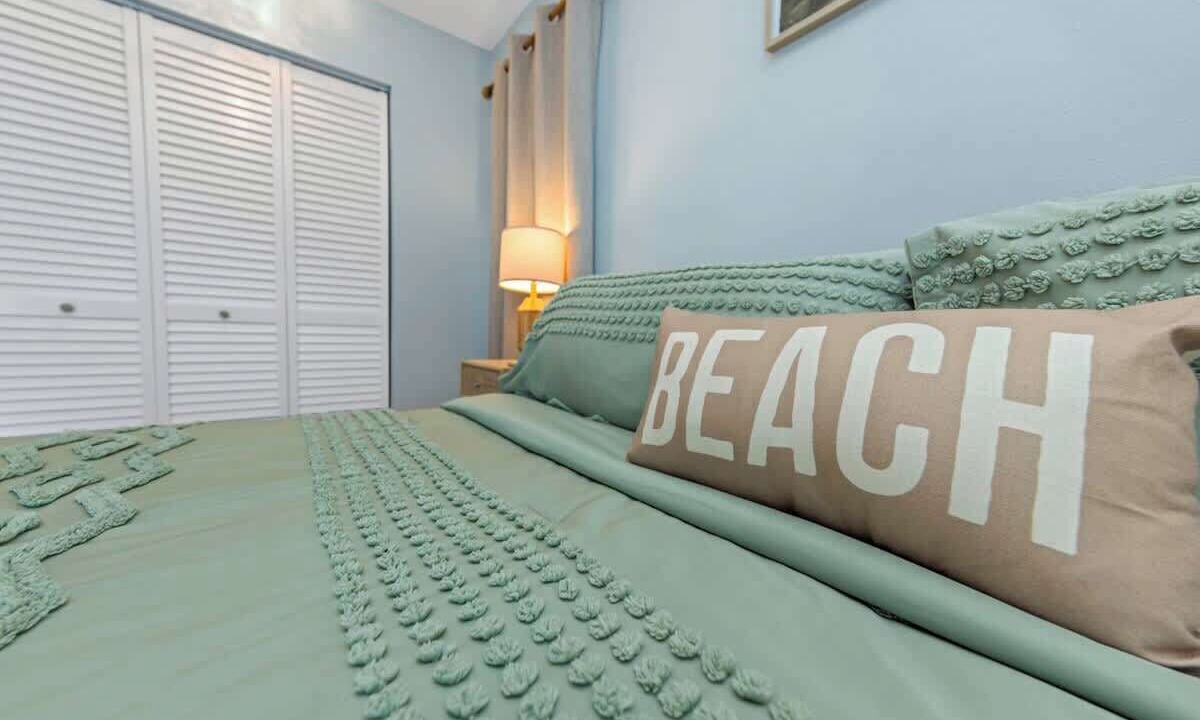 Photo of Bedroom in Bay Esplanade