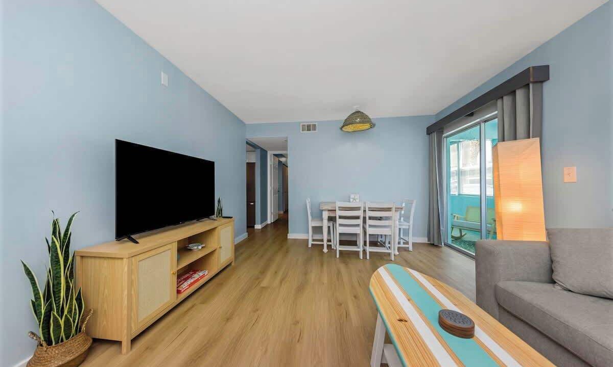 Photo of Livingroom in Bay Esplanade