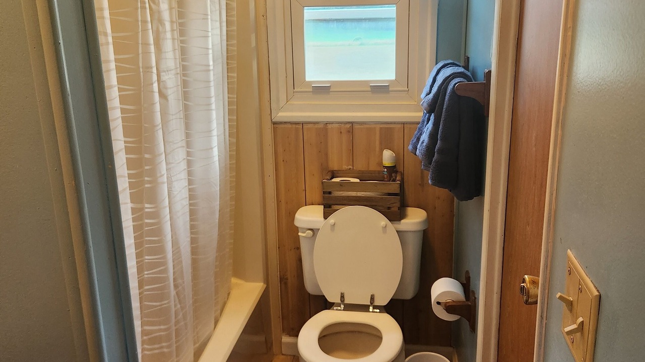 Photo of Bathroom in Mannsville
