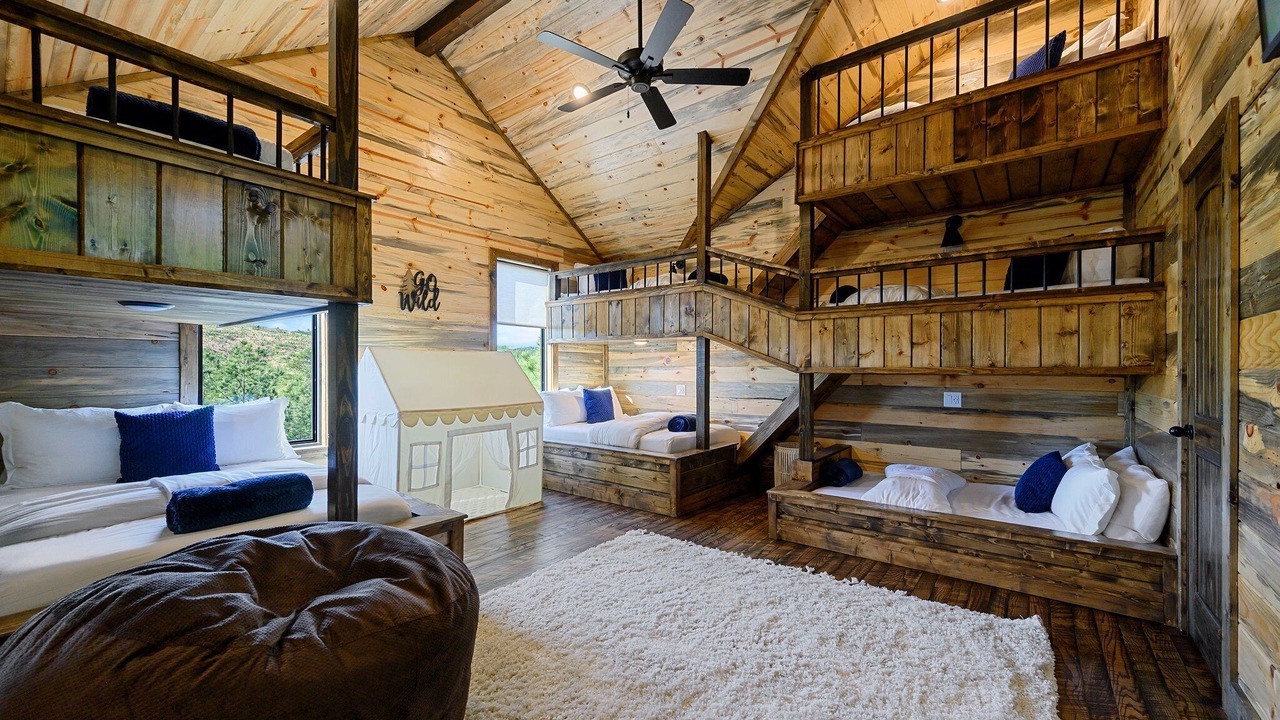 Photo of Bedroom in Pickens