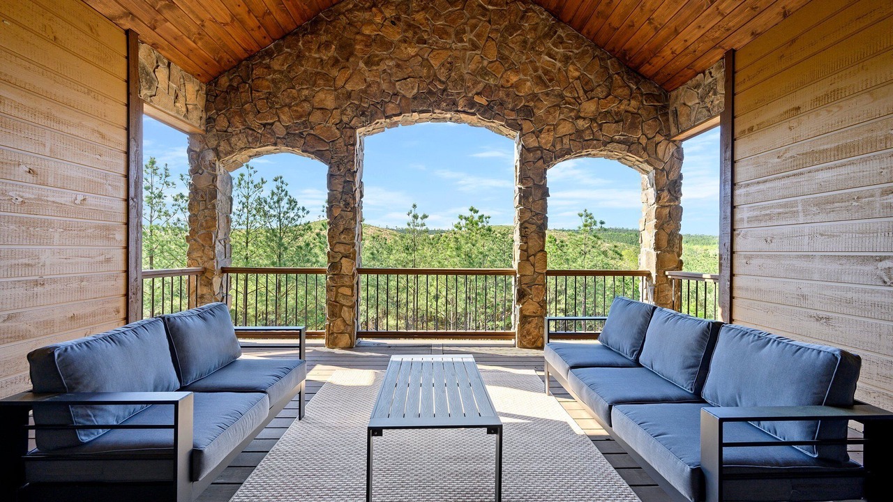 Photo of Outdoor in Pickens