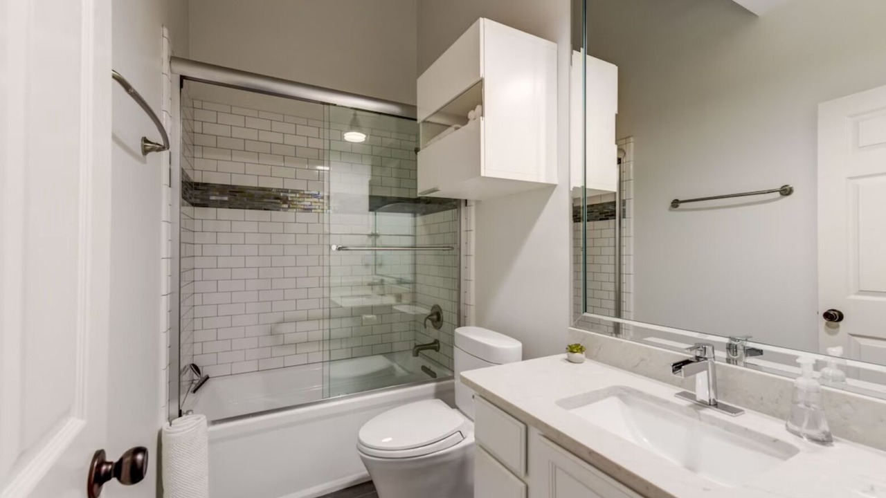 Photo of Bathroom in Midtown