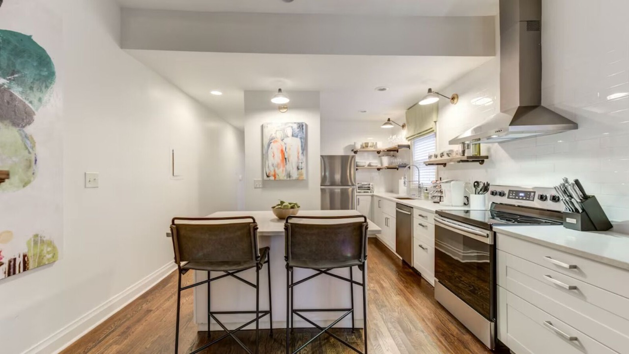Photo of Kitchen in Midtown