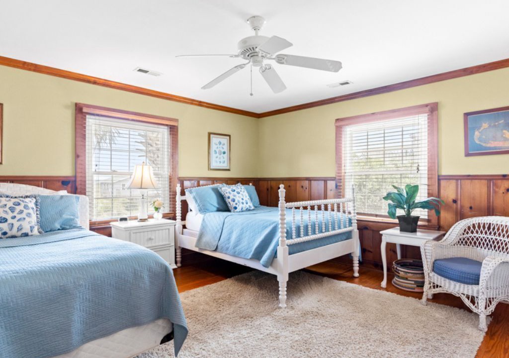 Photo of Bedroom in Caswell Beach
