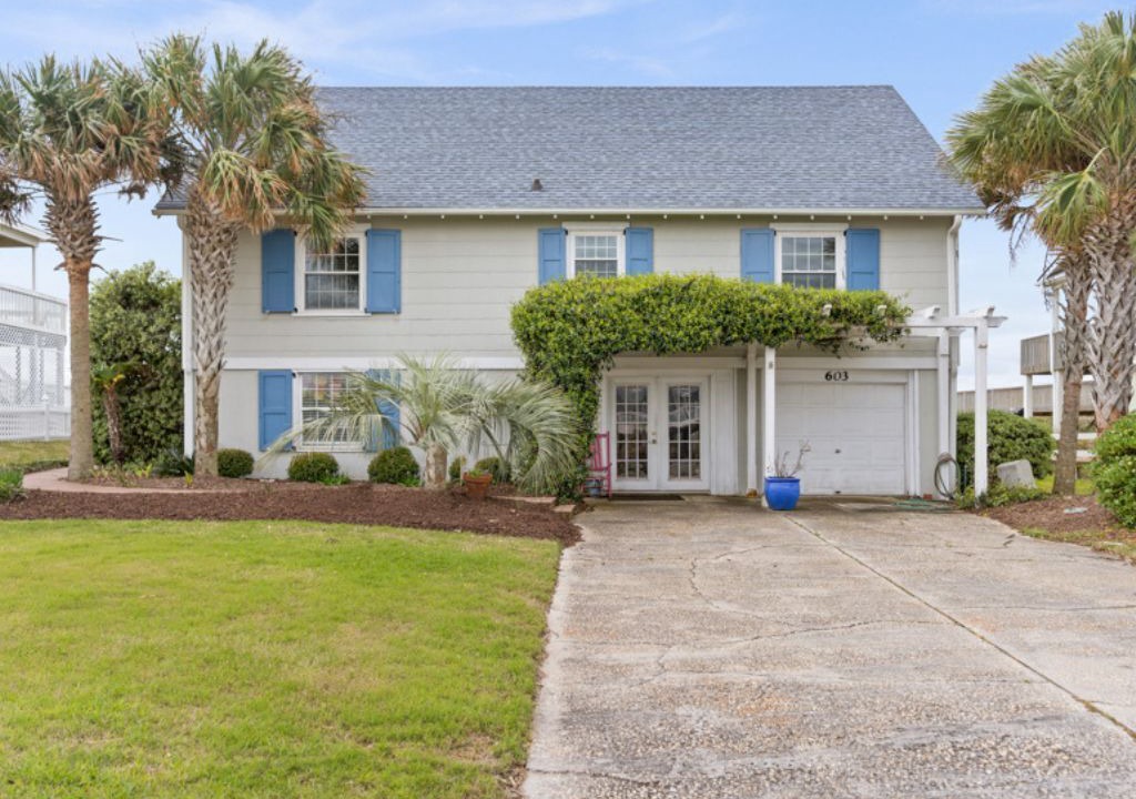 Photo of Outdoor in Caswell Beach