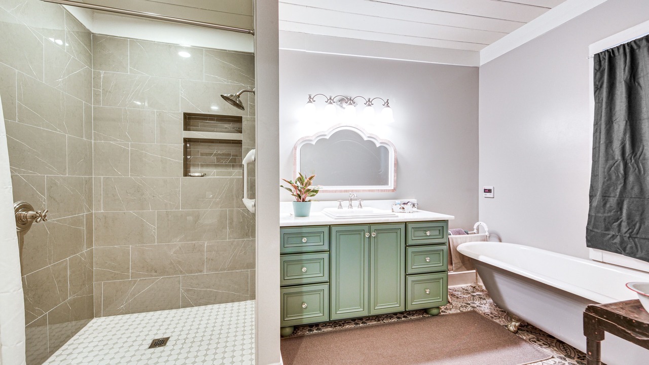 Photo of Bathroom in Grand Coteau