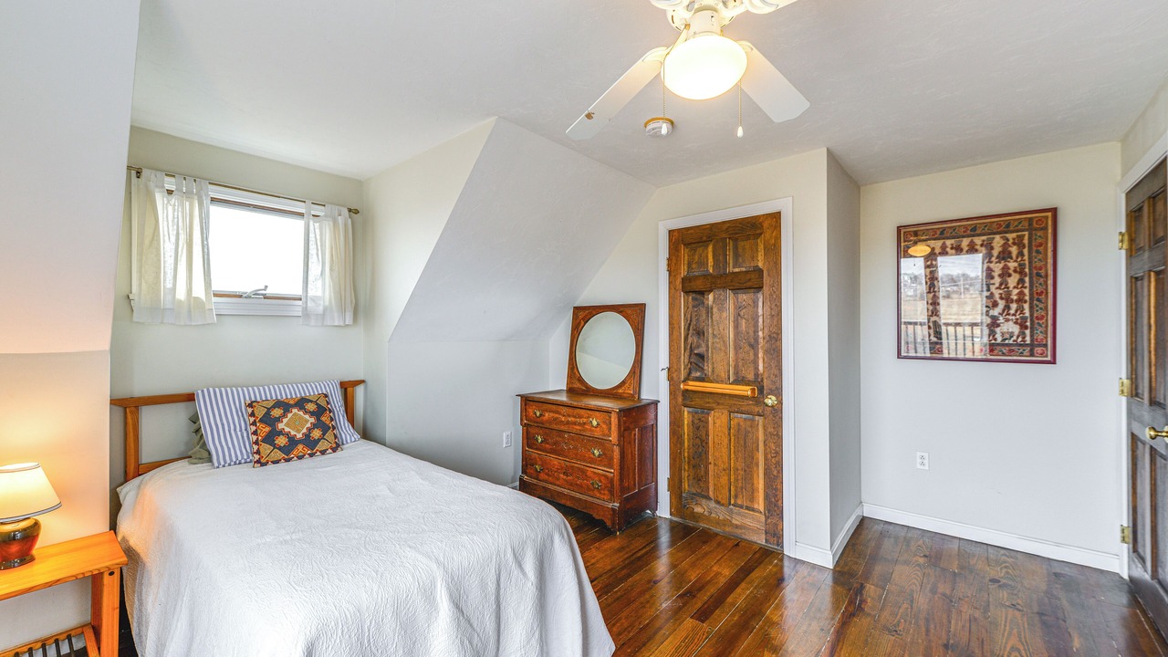 Photo of Bedroom in Brant Rock