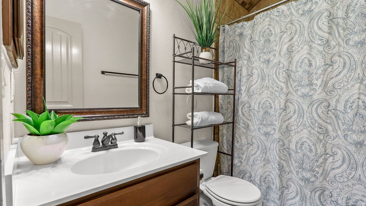 Photo of Bathroom in Biggs Field