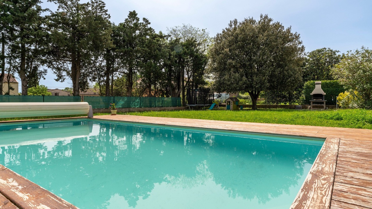 Photo of Outdoor in Saint-Laurent-La-Vernede