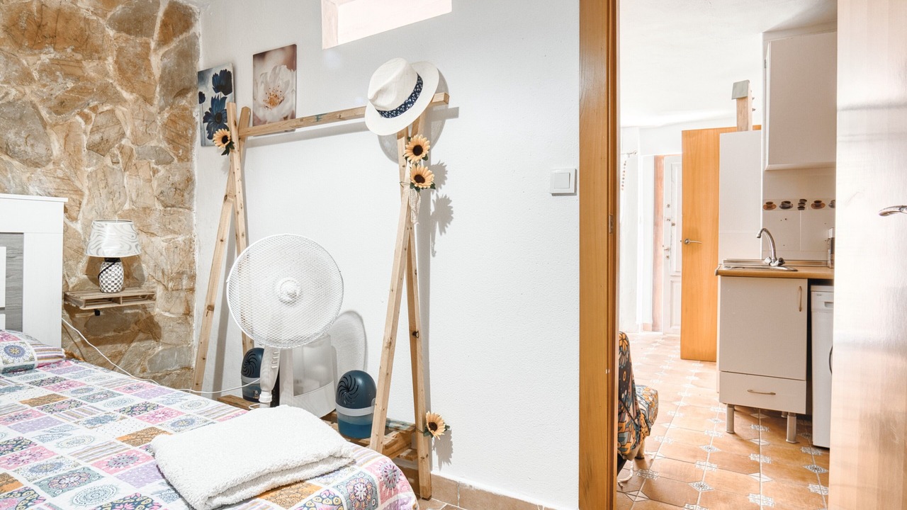 Photo of Bedroom in Barri Vell - Santa Creu
