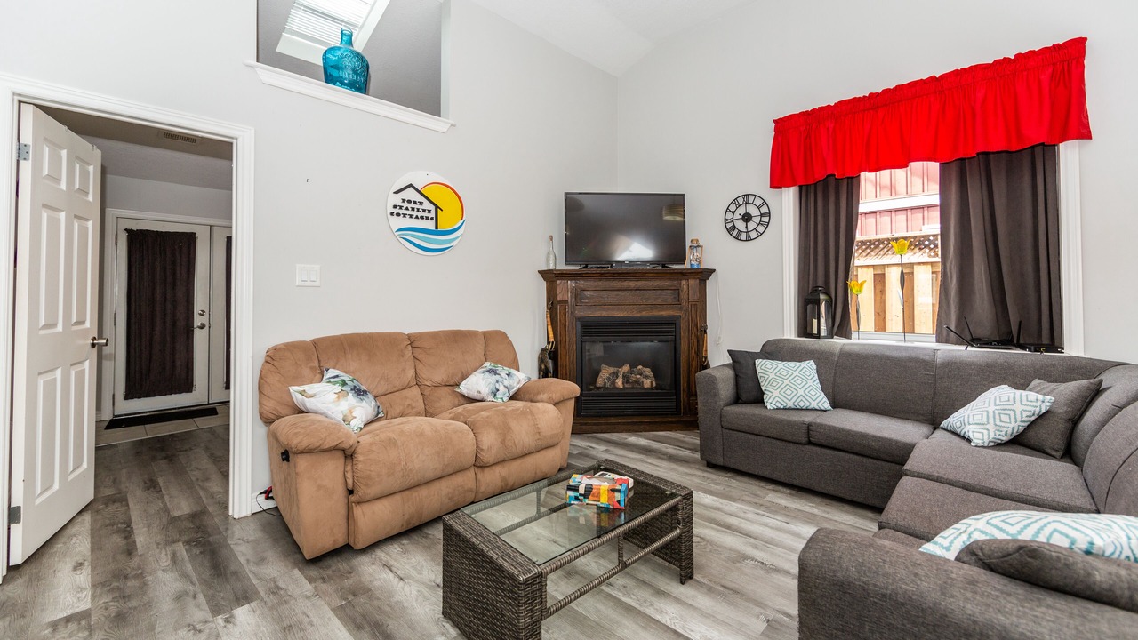 Photo of Livingroom in Port Stanley