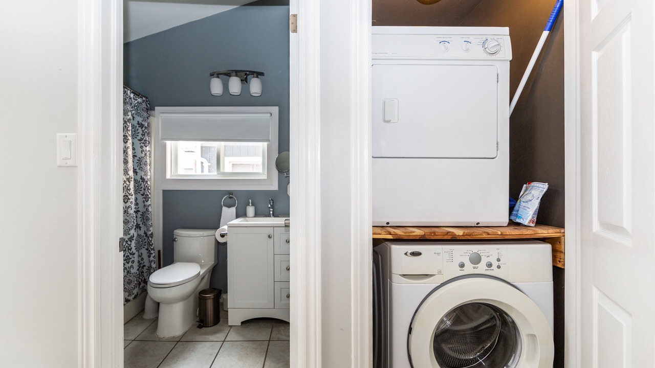 Photo of Bathroom in Port Stanley