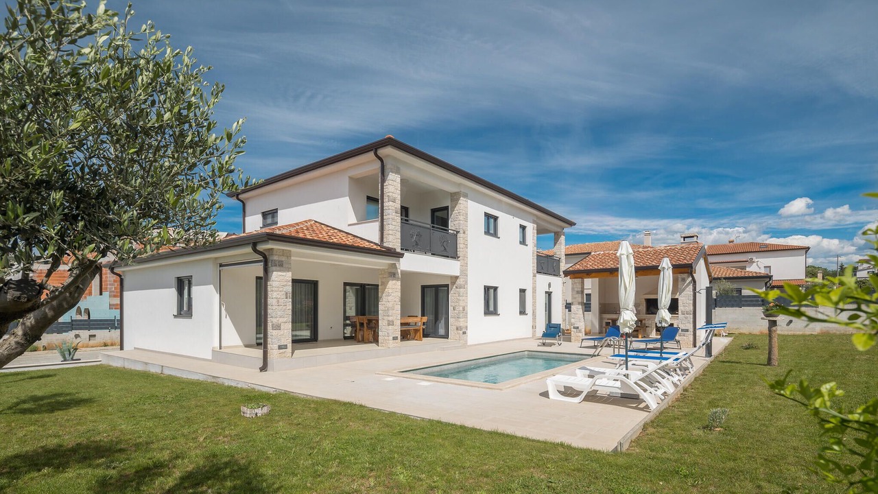 Photo of Outdoor in Gulici