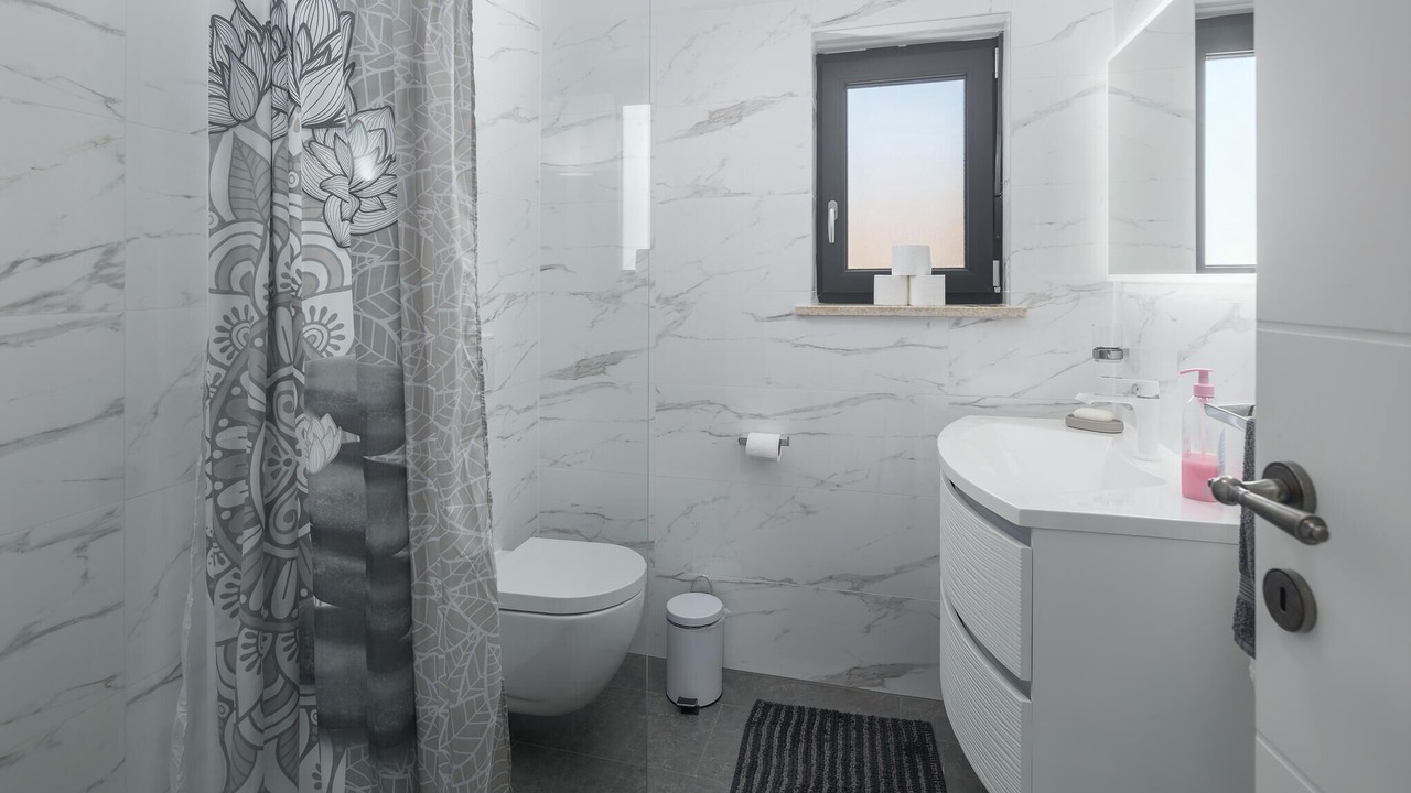 Photo of Bathroom in Gulici