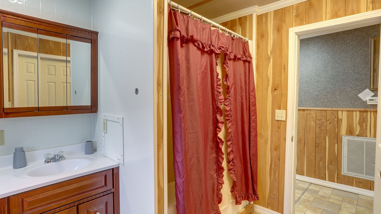 Photo of Bathroom in Hardy