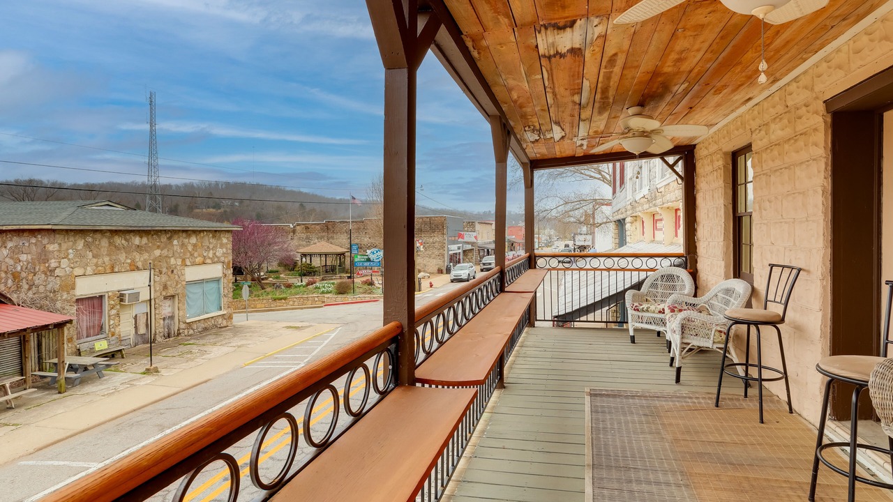 Photo of Patio Balcony in Hardy