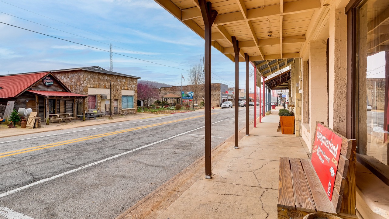 Photo of Outdoor in Hardy